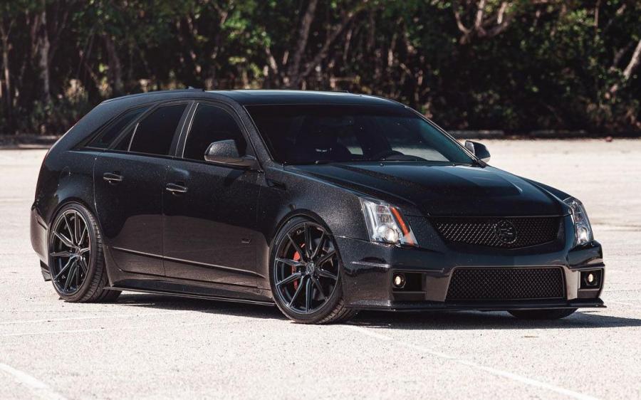 Cadillac cts v универсал